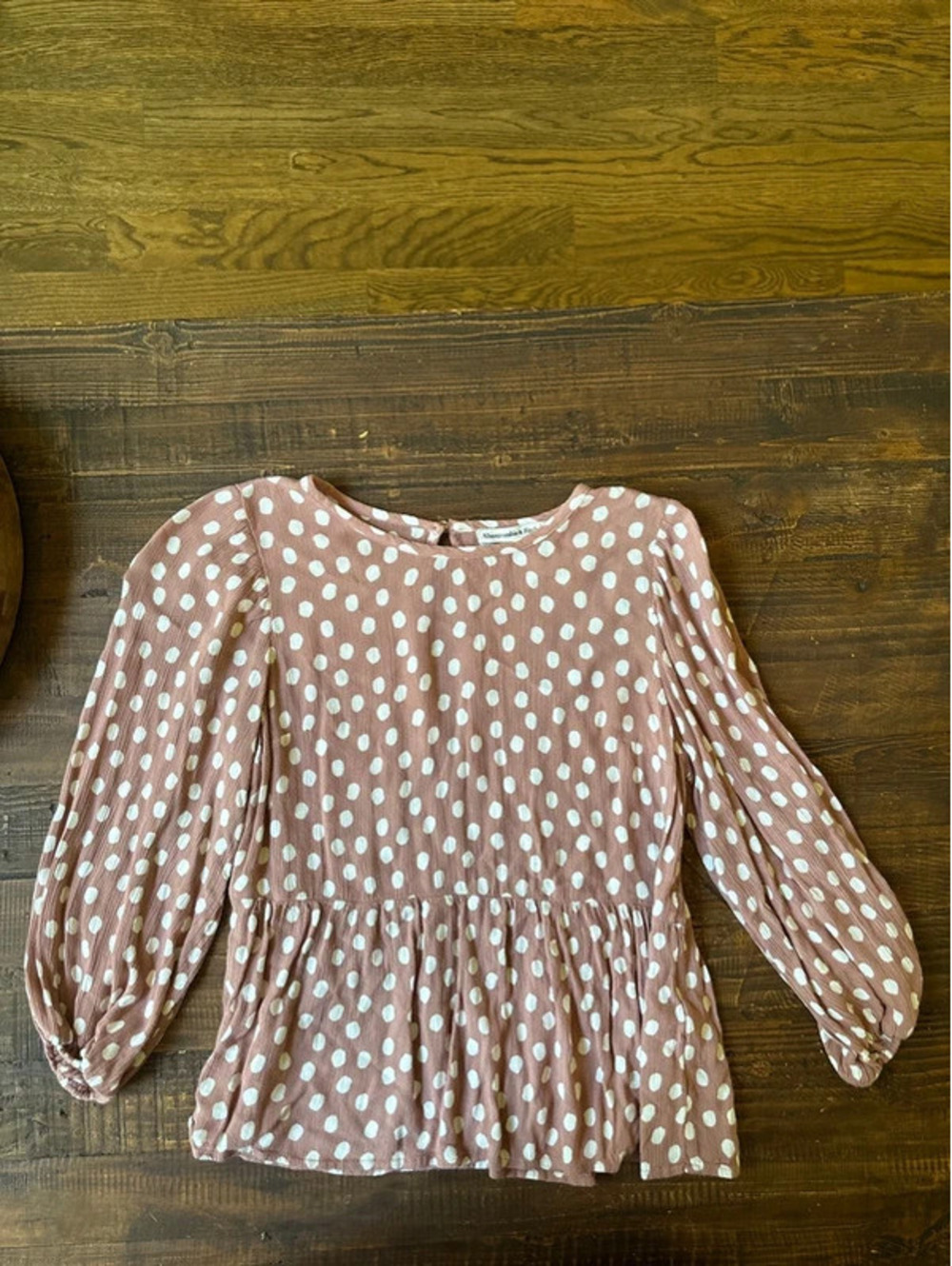 Abercrombie Fitch Women’s top